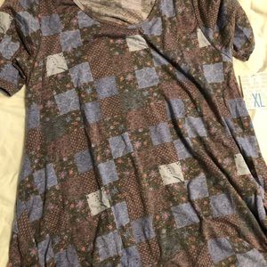 LulaRoe perfect T NWT